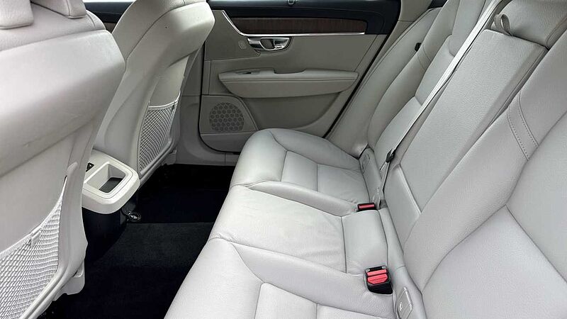 Volvo V90 2.0 B5D Cross Country 5dr AWD Auto Diesel Estate