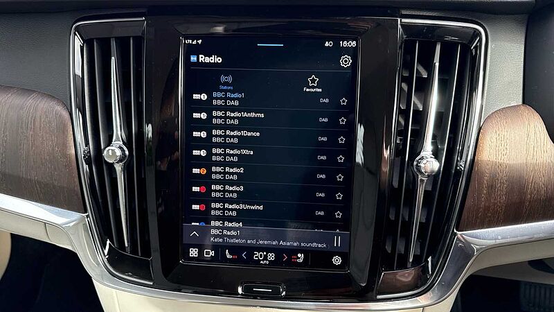 Volvo V90 2.0 B5D Cross Country 5dr AWD Auto Diesel Estate