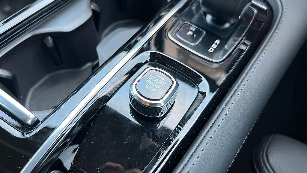 Volvo V90 Plus, T6 AWD Plug-in hybrid, Electric/Petrol, Dark