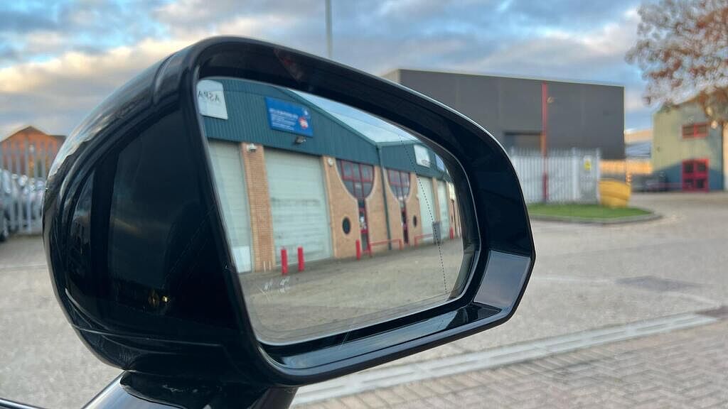 Volvo V90 Plus, T6 AWD Plug-in hybrid, Electric/Petrol, Dark