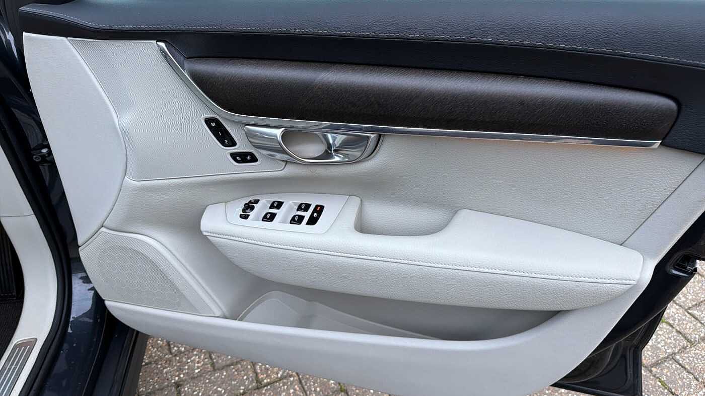 Volvo V90 Cross Country T6 AWD Plus Automatic