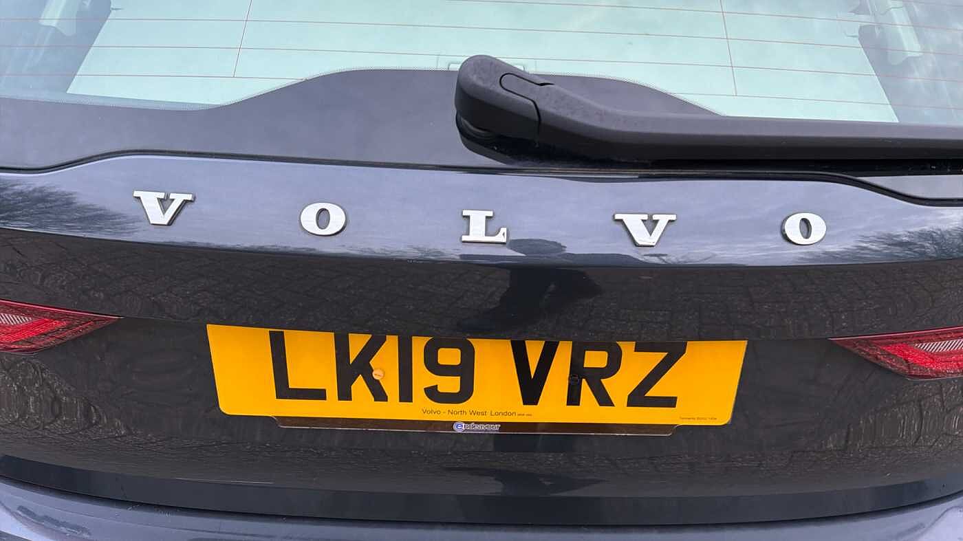 Volvo V90 Cross Country T6 AWD Plus Automatic