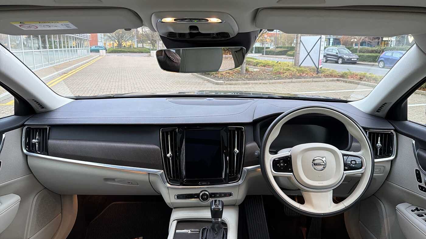 Volvo V90 Cross Country T6 AWD Plus Automatic