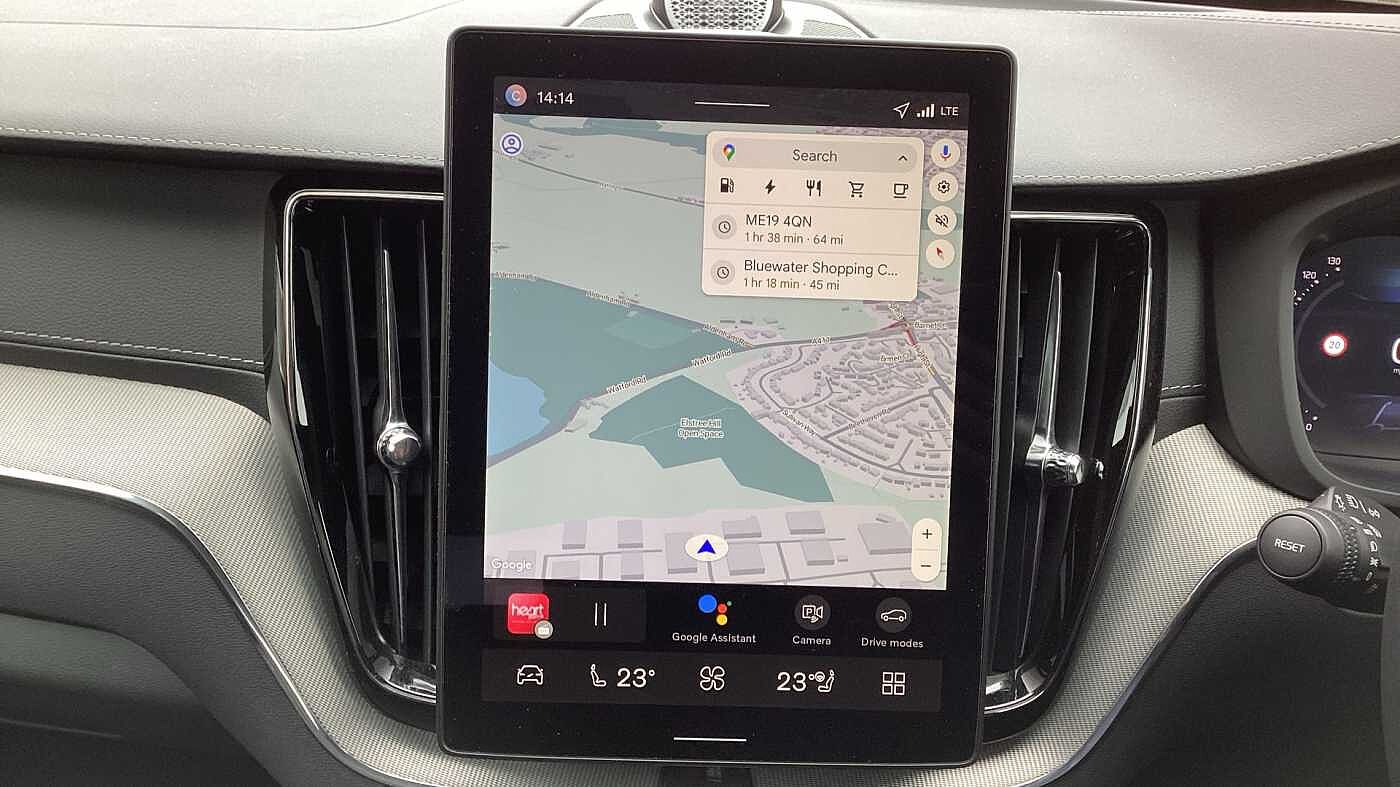 Volvo XC60 Black Edition Ultra, T8 AWD Plug-in hybrid, Electric/Petrol