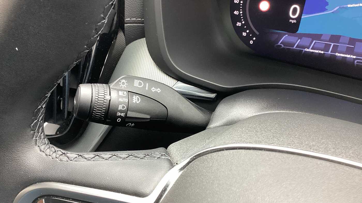 Volvo XC60 Black Edition Ultra, T8 AWD Plug-in hybrid, Electric/Petrol