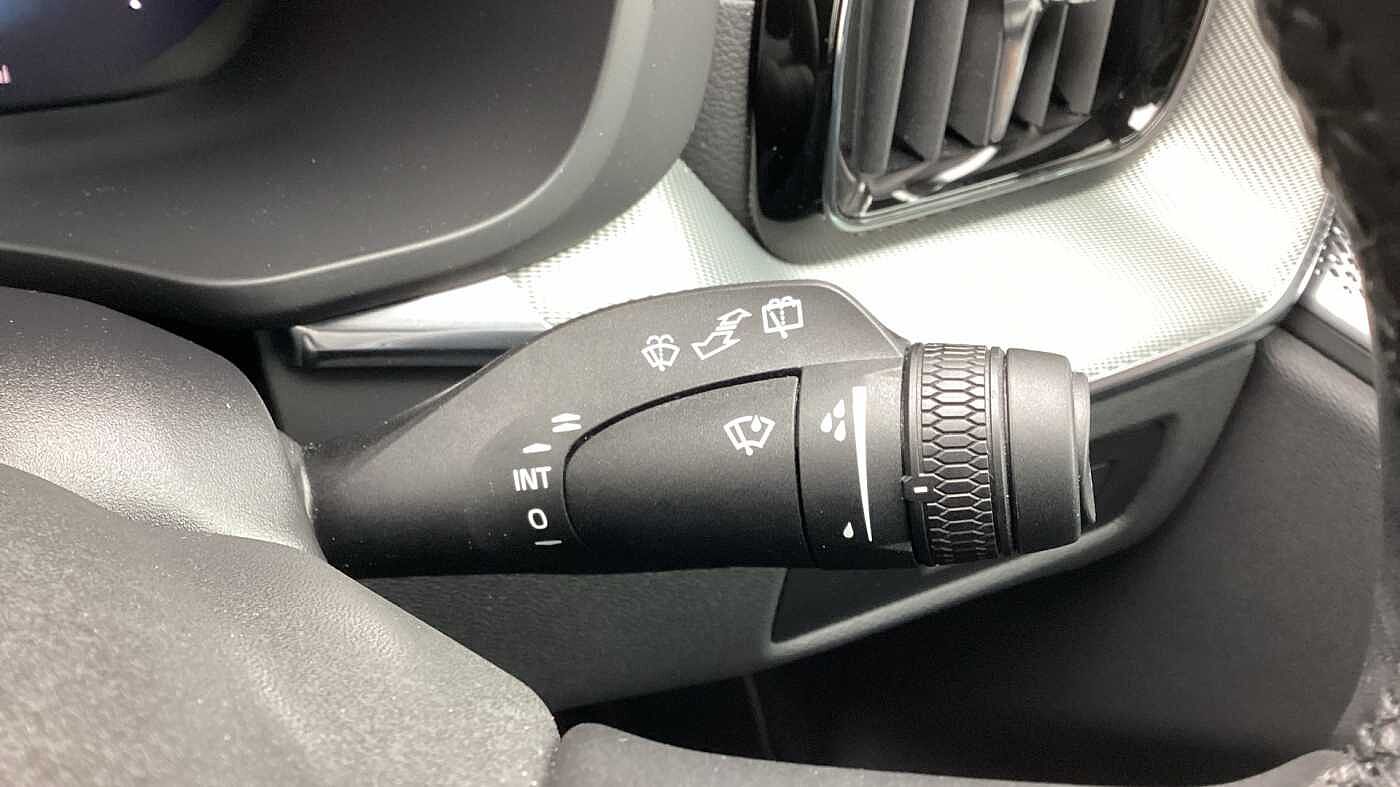 Volvo XC60 Black Edition Ultra, T8 AWD Plug-in hybrid, Electric/Petrol