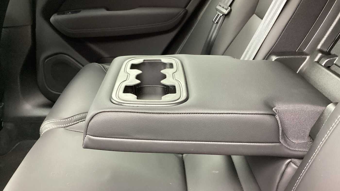 Volvo XC60 Black Edition Ultra, T8 AWD Plug-in hybrid, Electric/Petrol