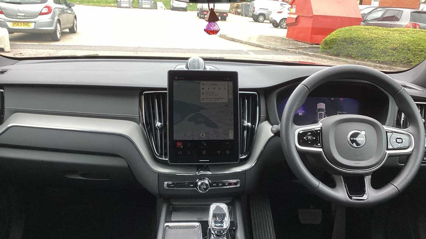 Volvo XC60 Black Edition Ultra, T8 AWD Plug-in hybrid, Electric/Petrol