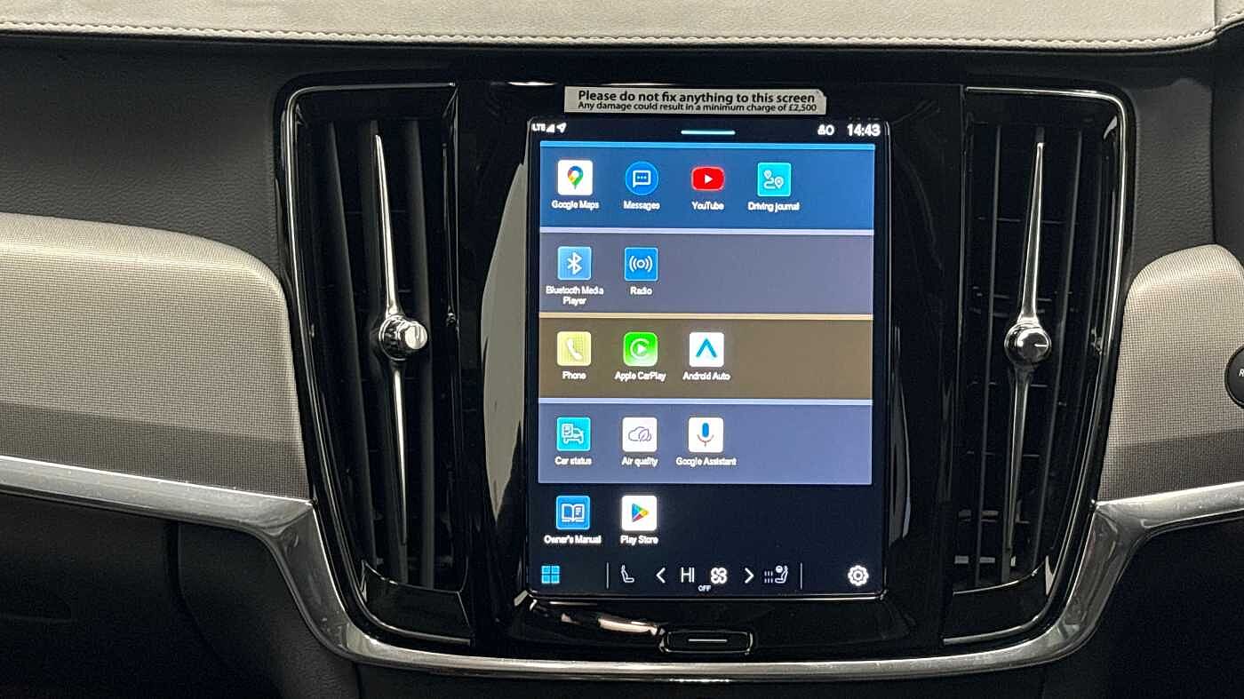 Volvo V90 Ultra, T8 AWD Plug-in hybrid, Electric/Petrol, Dark