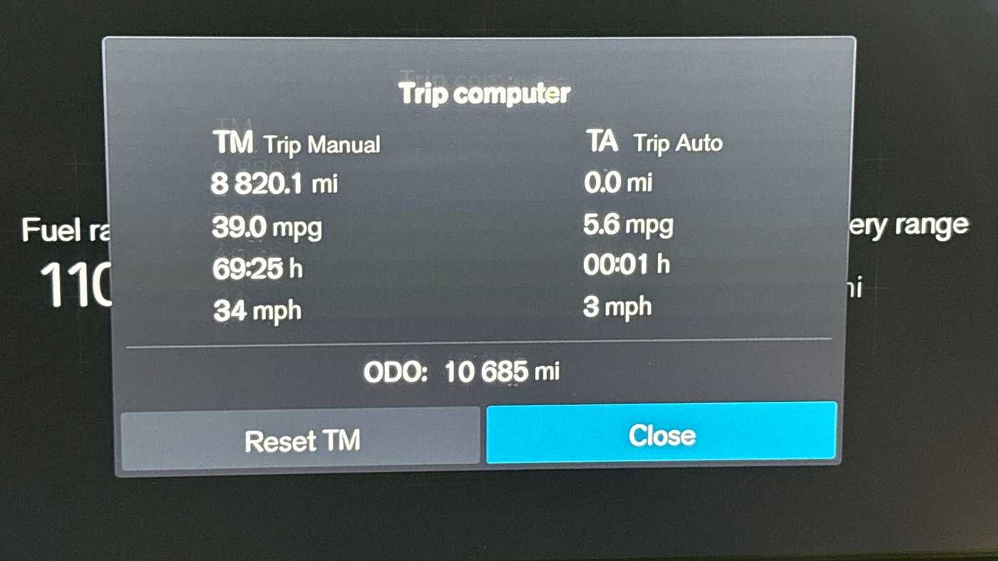 Volvo V90 Ultra, T8 AWD Plug-in hybrid, Electric/Petrol, Dark
