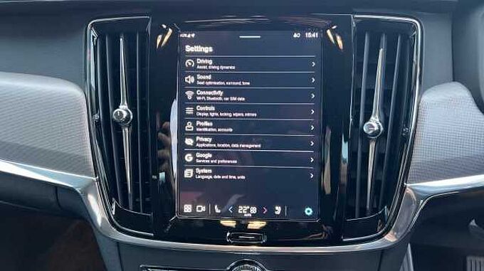 Volvo V90 Plus, T6 AWD Plug-in hybrid, Electric/Petrol, Dark