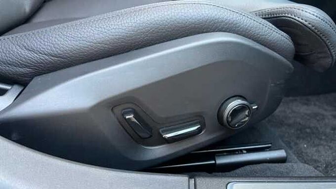 Volvo V90 Plus, T6 AWD Plug-in hybrid, Electric/Petrol, Dark