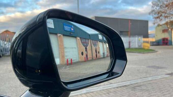 Volvo V90 Plus, T6 AWD Plug-in hybrid, Electric/Petrol, Dark