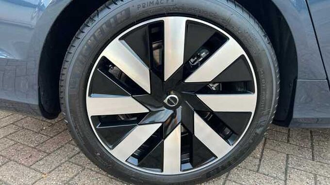 Volvo V90 Plus, T6 AWD Plug-in hybrid, Electric/Petrol, Dark