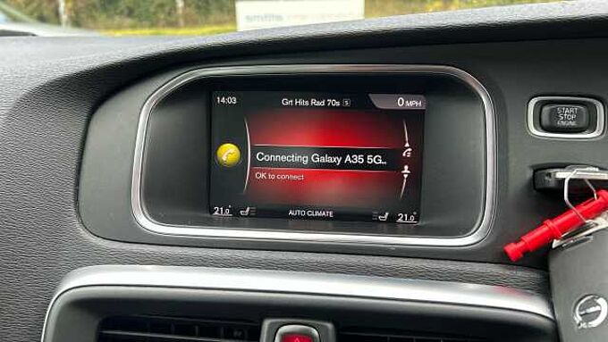 Volvo V40 T2 Inscription Manual