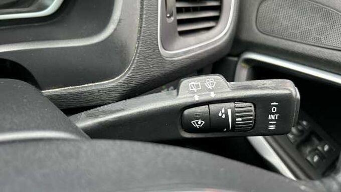 Volvo V40 T2 Inscription Manual