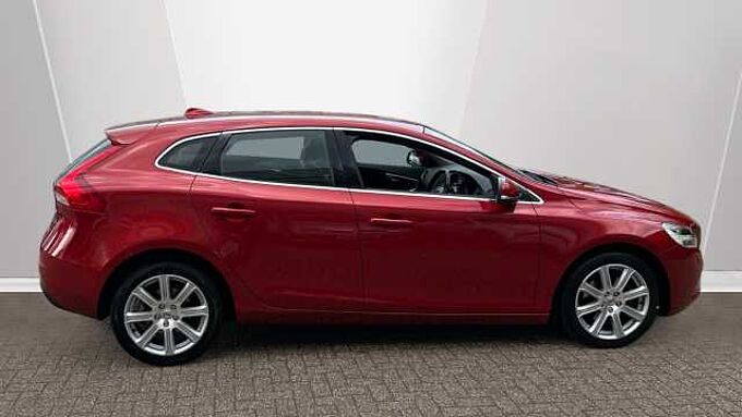 Volvo V40 T2 Inscription Manual
