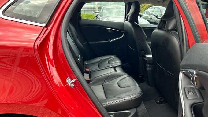 Volvo V40 T2 Inscription Manual