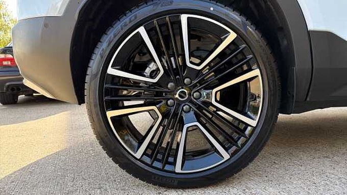 Volvo XC40 Ultra, B3 Mild hybrid, Petrol, Bright