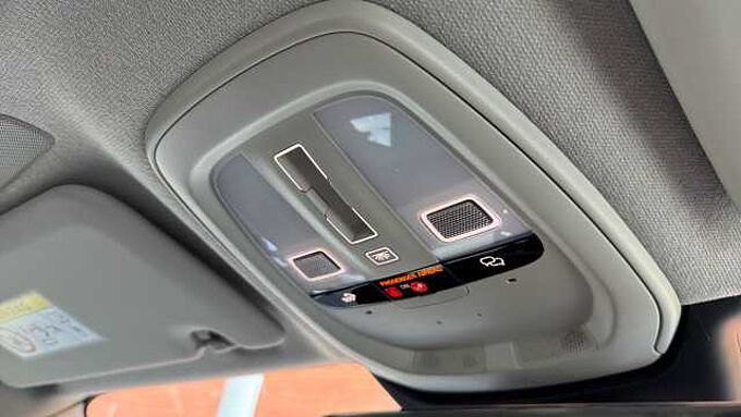 Volvo XC40 Ultra, B3 Mild hybrid, Petrol, Bright