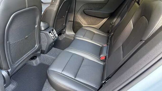 Volvo XC40 Ultra, B3 Mild hybrid, Petrol, Bright