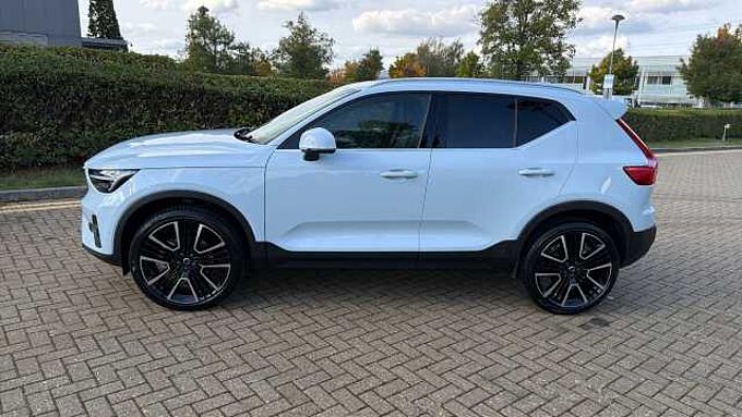 Volvo XC40 Ultra, B3 Mild hybrid, Petrol, Bright