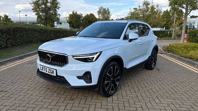 Volvo XC40 Ultra, B3 Mild hybrid, Petrol, Bright
