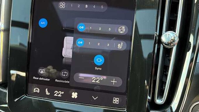 Volvo XC40 Ultra, B3 Mild hybrid, Petrol, Bright