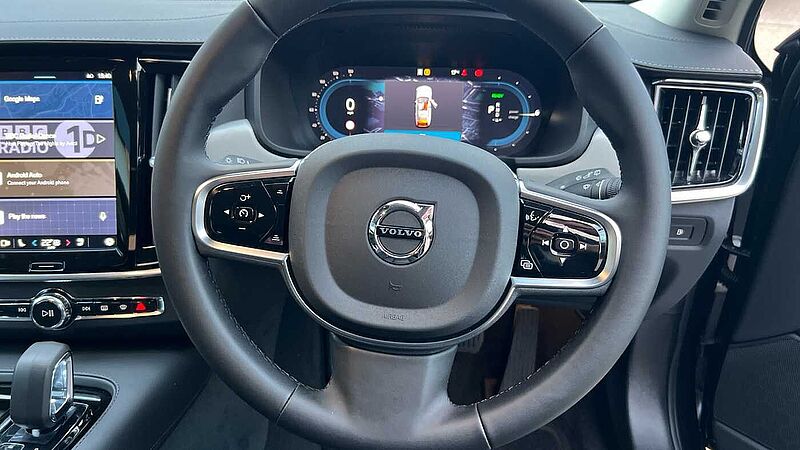 Volvo V90 Plus, T6 AWD Plug-in hybrid, Electric/Petrol, Dark