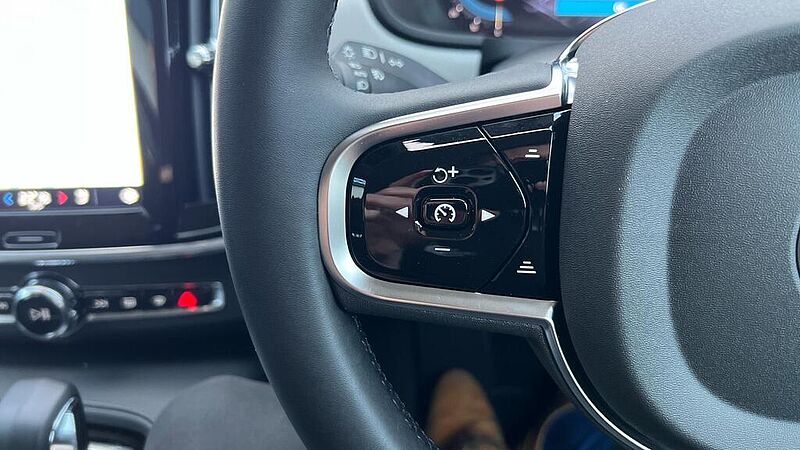 Volvo V90 Plus, T6 AWD Plug-in hybrid, Electric/Petrol, Dark