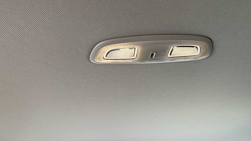 Volvo V60 Plus, B4 Mild hybrid, Petrol, Dark (Tints, Leather, NEW 2025 Model)