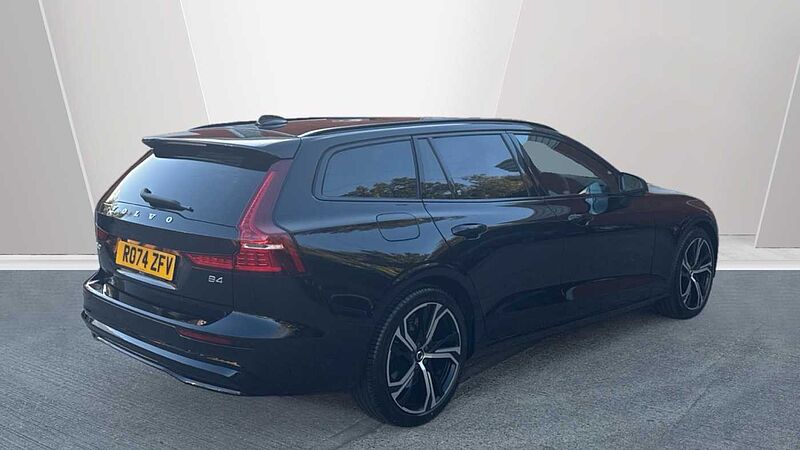 Volvo V60 Plus, B4 Mild hybrid, Petrol, Dark (Tints, Leather, NEW 2025 Model)