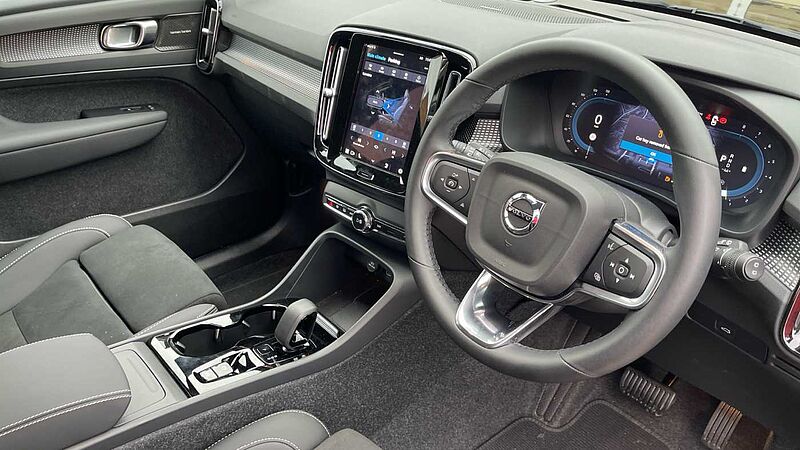 Volvo XC40 Black Edition Ultra, B4 Mild hybrid, Petrol