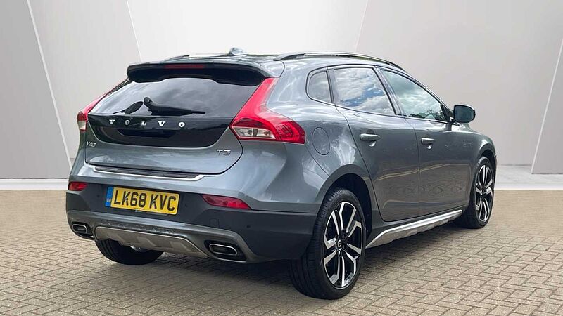 Volvo V40 Cross Country T3 Pro Automatic