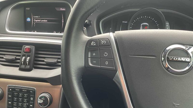 Volvo V40 Cross Country T3 Pro Automatic