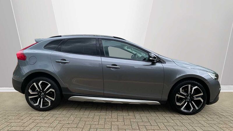 Volvo V40 Cross Country T3 Pro Automatic