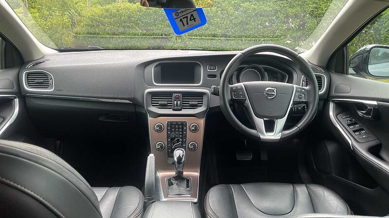 Volvo V40 Cross Country T3 Pro Automatic