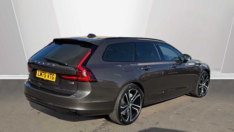 Volvo V90 Ultra, T8 AWD Plug-in hybrid, Electric/Petrol, Dark