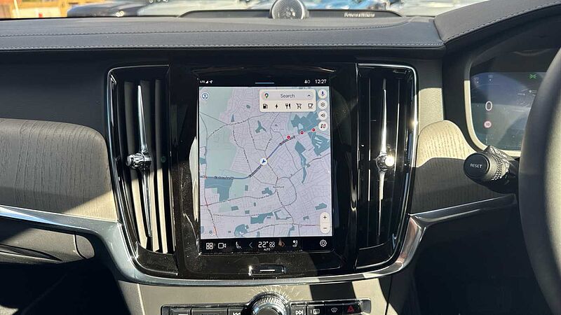 Volvo V90 Ultra, T8 AWD Plug-in hybrid, Electric/Petrol, Dark