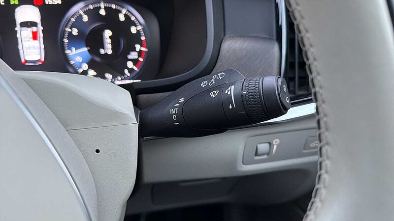 Volvo V90 Cross Country T6 AWD Plus Automatic