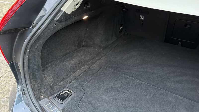 Volvo V90 Cross Country T6 AWD Plus Automatic