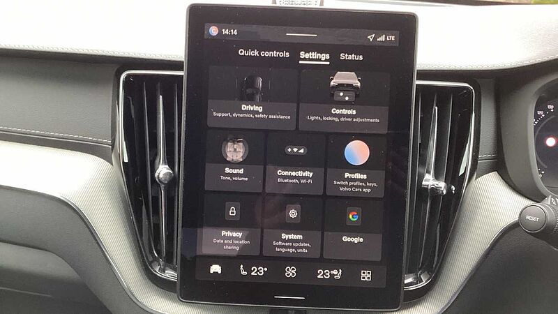 Volvo XC60 Black Edition Ultra, T8 AWD Plug-in hybrid, Electric/Petrol