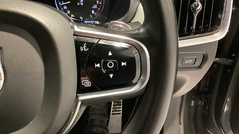 Volvo S90 T5 R-Design Plus Automatic