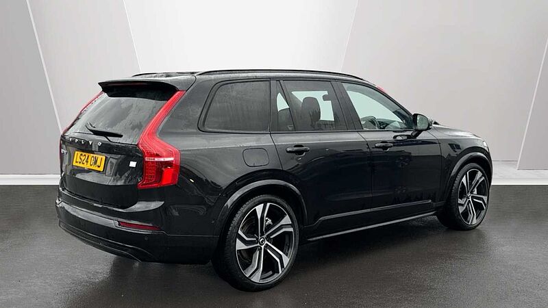 Volvo XC90 Recharge Ultimate, T8 AWD Plug-in hybrid, Electric/Petrol, Dark (GOOGLE)