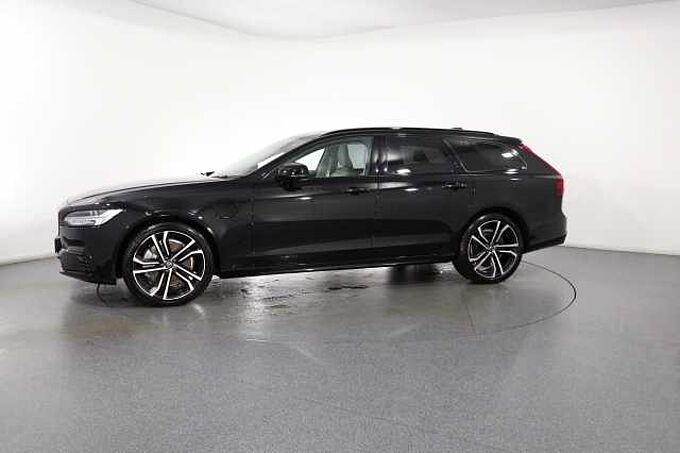Volvo V90 Ultra, T8 AWD Plug-in hybrid, Electric/Petrol, Dark