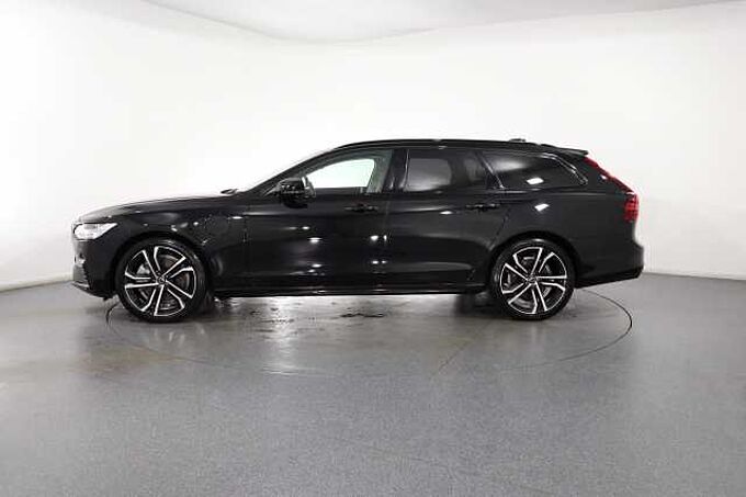 Volvo V90 Ultra, T8 AWD Plug-in hybrid, Electric/Petrol, Dark