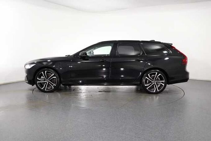 Volvo V90 Ultra, T8 AWD Plug-in hybrid, Electric/Petrol, Dark