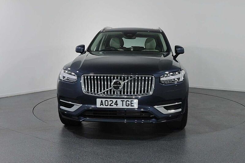 Volvo XC90 Recharge Ultimate, T8 AWD Plug-in hybrid, Electric/Petrol, Bright, 7 seats