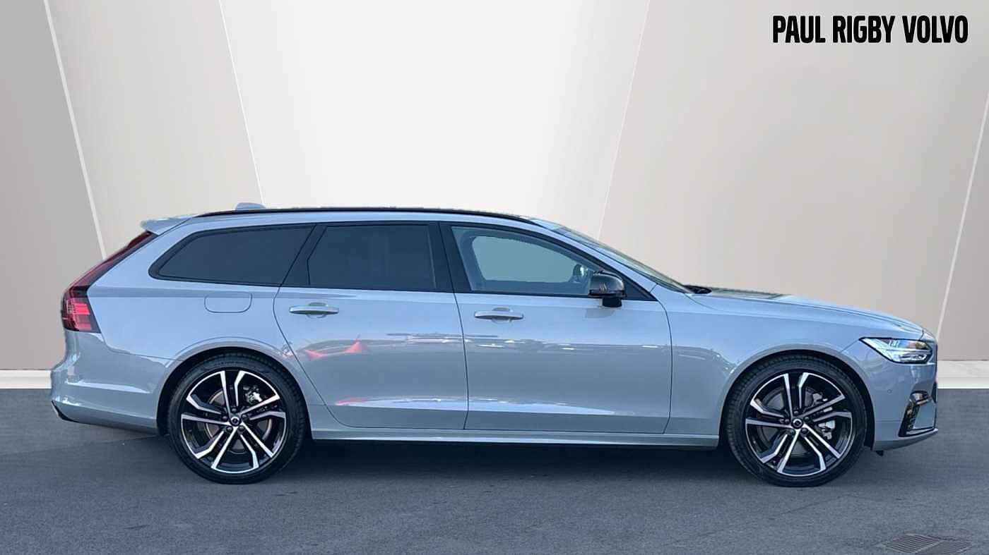 Volvo V90 Ultra, T8 AWD Plug-in hybrid, Electric/Petrol, Dark