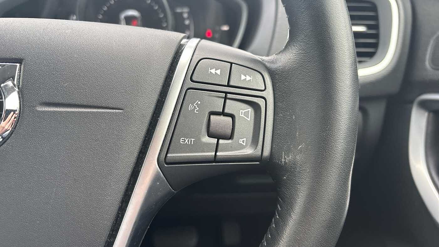 Volvo V40 T3 Inscription Automatic